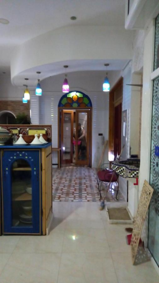 Ryad Tetouan Aeroport Екстериор снимка